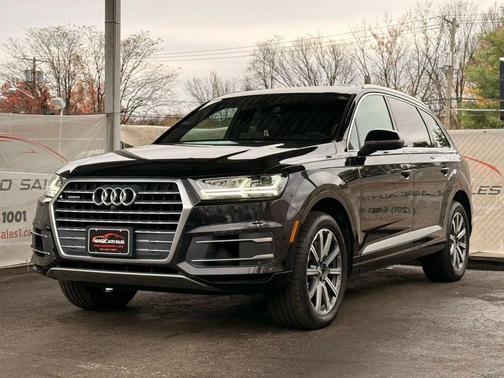 2019 Audi Q7 55 Premium Plus