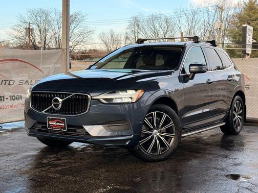 2018 Volvo XC60 T6 Momentum