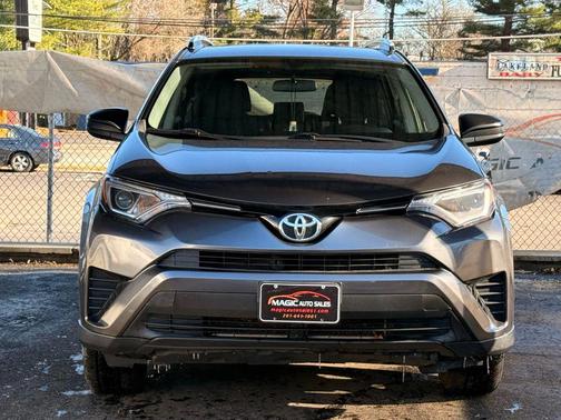 2016 Toyota RAV4 LE