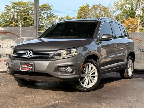 2012 Volkswagen Tiguan 2.0T SE 4MOTION