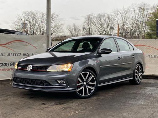 2018 Volkswagen Jetta 2.0T GLI