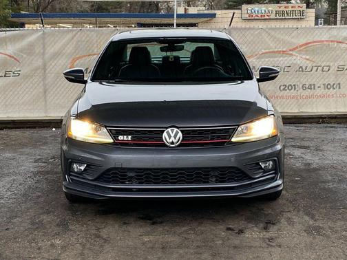 2018 Volkswagen Jetta 2.0T GLI