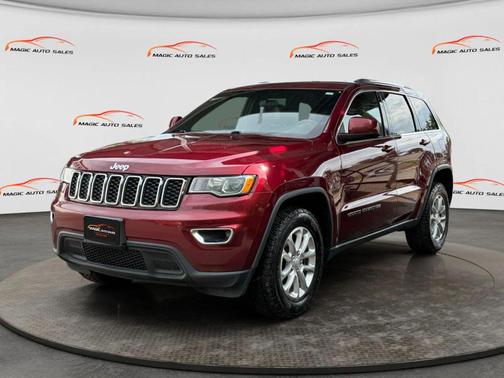 Velvet Red Pearlcoat 2021 Jeep Grand Cherokee Laredo