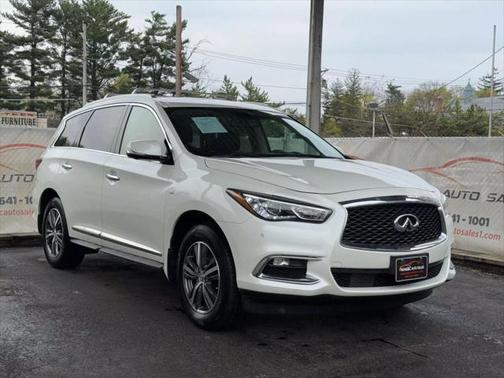 2017 INFINITI QX60 Base