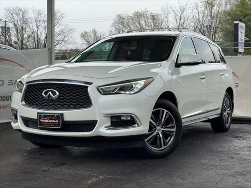 2017 INFINITI QX60 Base
