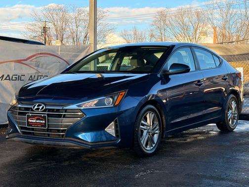 2019 Hyundai ELANTRA Value Edition