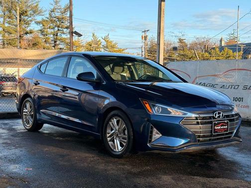 2019 Hyundai ELANTRA Value Edition
