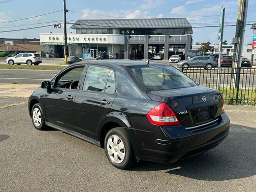 2009 Nissan Versa 1.6