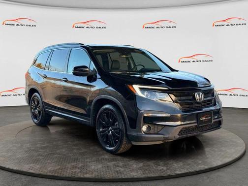 Crystal Black Pearl 2022 Honda Pilot AWD Special Edition
