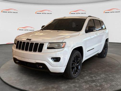 Bright White Clearcoat 2014 Jeep Grand Cherokee Overland