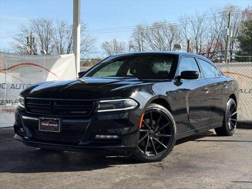 2017 Dodge Charger SXT