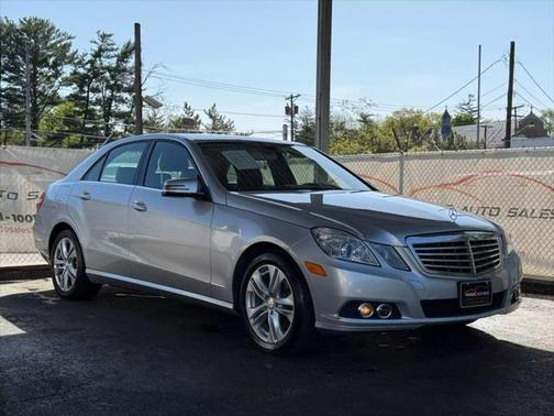2011 Mercedes-Benz E-Class E 350 4MATIC Sedan 4D