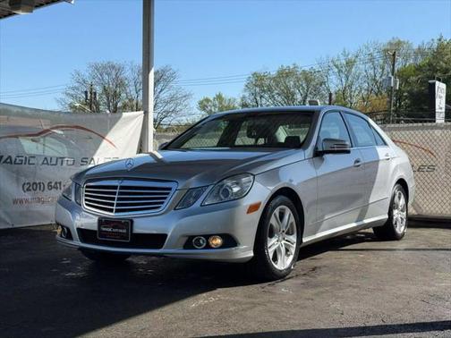2011 Mercedes-Benz E-Class E 350 4MATIC Sedan 4D