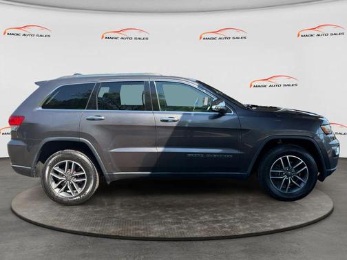 Granite Crystal Metallic Clearcoat 2020 Jeep Grand Cherokee Limited