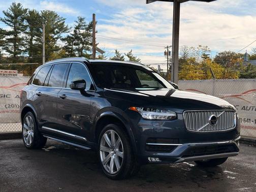 2018 Volvo XC90 T6 Inscription