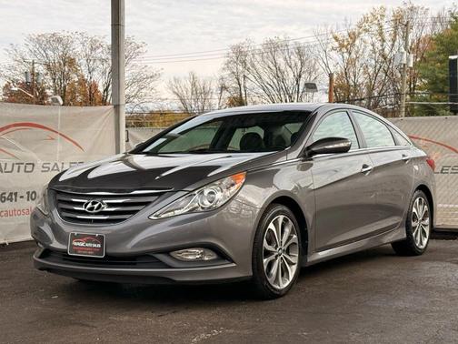 2014 Hyundai SONATA SE