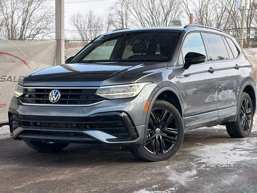 2022 Volkswagen Tiguan 2.0T SE R-Line Black 4MOTION