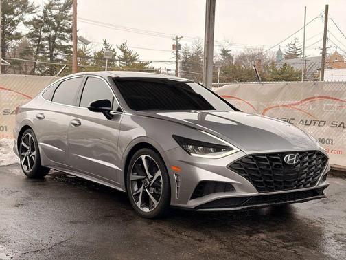 2023 Hyundai SONATA SEL Plus