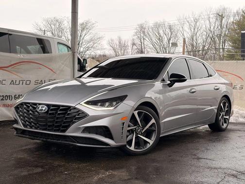 2023 Hyundai SONATA SEL Plus