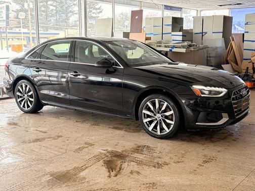2021 Audi A4 40 Premium Plus
