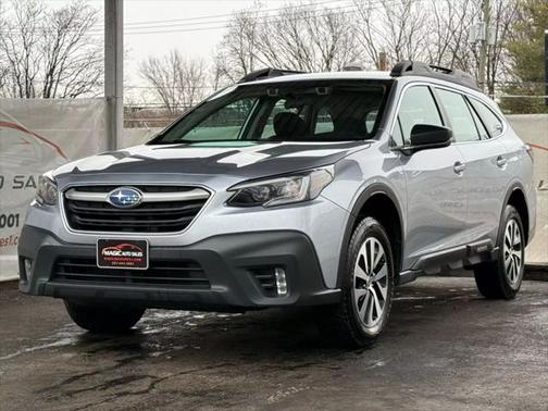 2022 Subaru Outback Base