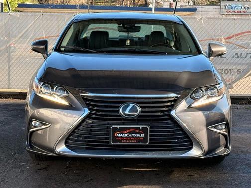 2017 Lexus ES 350 Base