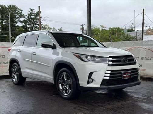 2018 Toyota Highlander Limited Platinum