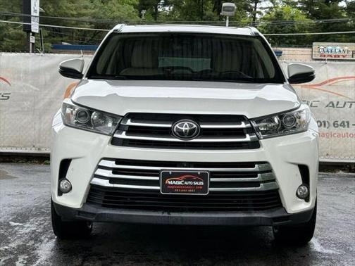 2018 Toyota Highlander Limited Platinum