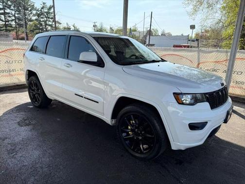 2020 Jeep Grand Cherokee Altitude