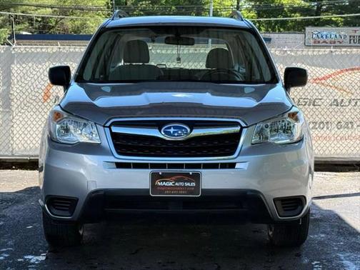 2016 Subaru Forester 2.5i