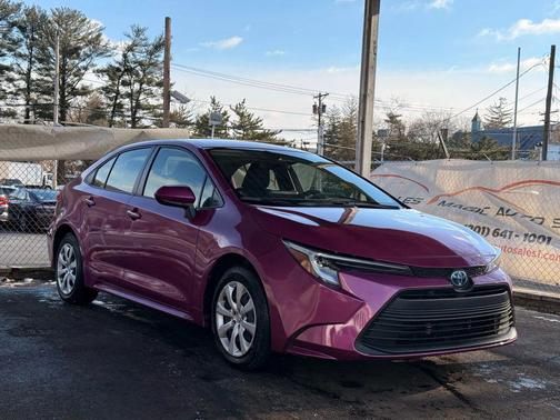2025 Toyota Corolla Hybrid SE