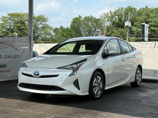 2016 Toyota Prius Two Eco