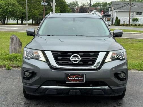 2019 Nissan Pathfinder Platinum