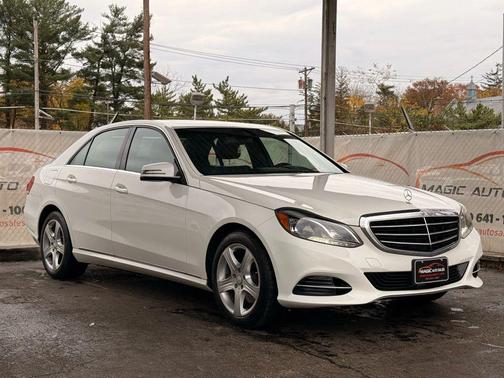 2016 Mercedes-Benz E-Class E 350 4MATIC Sedan 4D