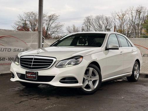 2016 Mercedes-Benz E-Class E 350 4MATIC Sedan 4D
