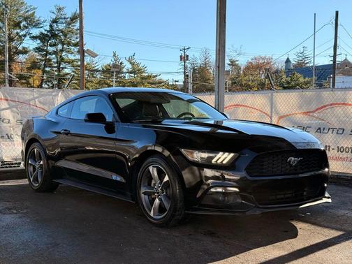 2015 Ford Mustang V6