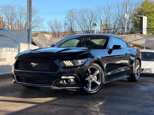 2015 Ford Mustang V6
