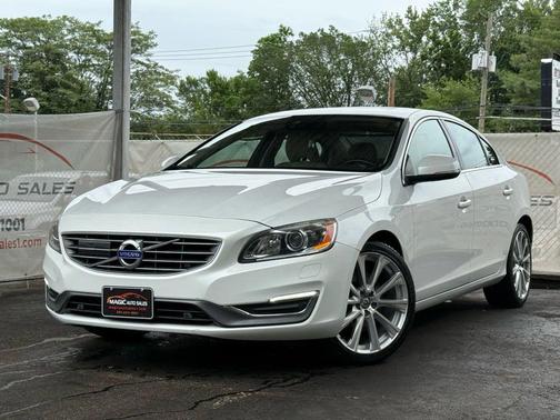 2018 Volvo S60 Inscription T5 Platinum