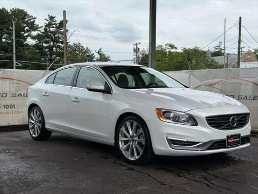 2018 Volvo S60 Inscription T5 Platinum