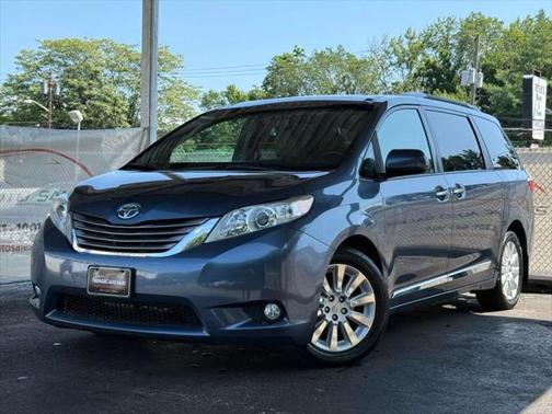 2015 Toyota Sienna XLE Premium