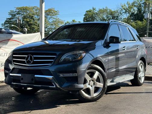 2012 Mercedes-Benz M-Class 4MATIC