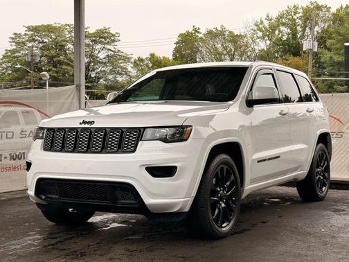 2020 Jeep Grand Cherokee Altitude
