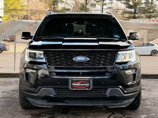 2018 Ford Explorer Sport
