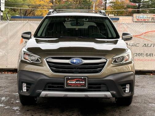 2020 Subaru Outback Touring XT