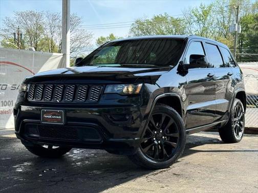 2017 Jeep Grand Cherokee Altitude