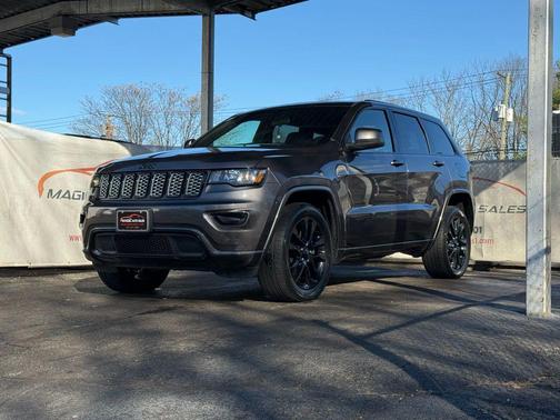 2021 Jeep Grand Cherokee Laredo