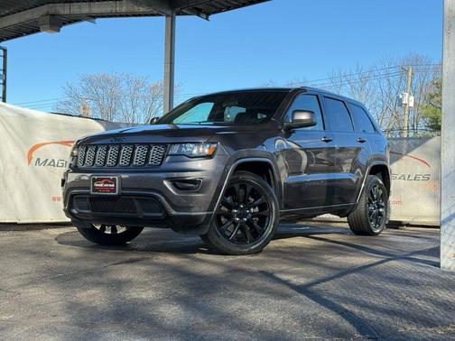 2021 Jeep Grand Cherokee Laredo
