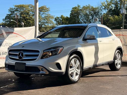 2016 Mercedes-Benz GLA-Class 4MATIC