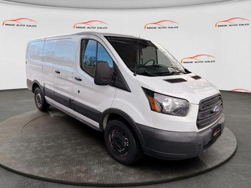 Oxford White 2018 Ford Transit-150 Base
