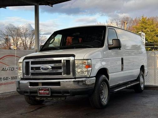 2013 Ford E250 Cargo